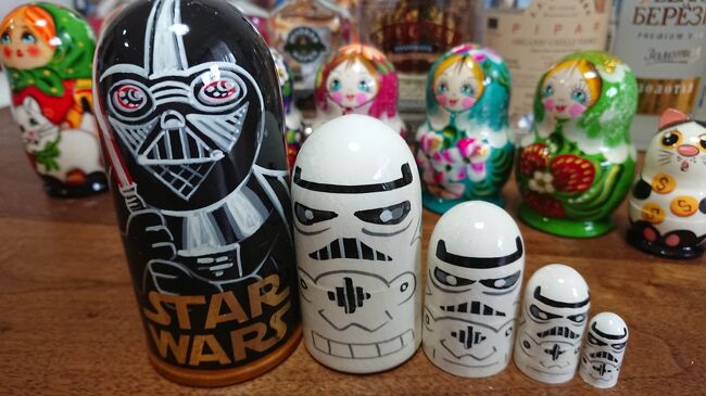 StarWars 980P<br />タクシーアプリGETTかも。現地でカード番号入力をネットでしたことはなく、アプリの支払いカード登録も出発2日前にしておきました。でもロシアのアプリでしょう。YandexMapもTaxiも個人情報流出するから危ないと英語記事が出てたのでYandexTaxiは使わなかったのだけれどアプリは入ってました。