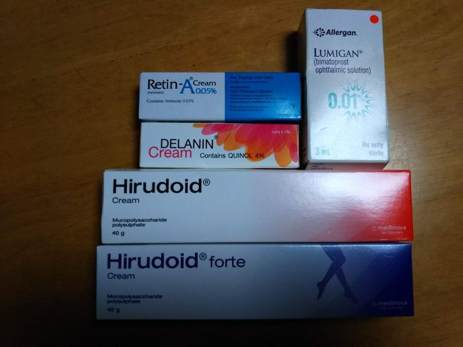 シミ取りクリームセット（ルチンA,デラニン、ヒルドイド）を買いました。<br />４点で840バーツ。日本語の使用説明書があると聞いていたのでお願いして頂きました。<br />まつ毛美容液として使おうと思ったルミガンはこちらにはなくて後でサイアム・パラゴンのBootsで690バーツで買いました。<br /><br />