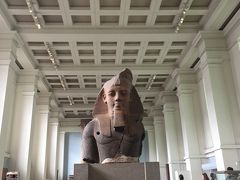 Ground floor
Room 4
Egyptian sculputure（エジプト彫刻）