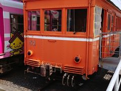 出雲大社前駅。ここには昔使われていた車両が展示保存されています。映画「RAILWAYS」に使われたデハニ50形です。