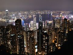 ピークタワー・スカイテラス428へ直行。天気も良く100万ドルの夜景が目に飛び込んできました。素晴らしい絶景でモス。良く来ていた頃にはここは無く獅子亭から眺めていました。数段スカイテラスからの景色が綺麗です。