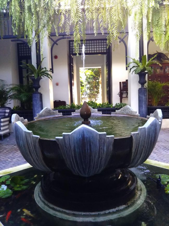 噴水の音も涼しげです（実際は暑いんだけど…）