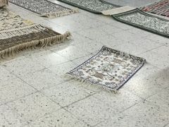 カーペット博物館
Musee du Tapis ONAT
絨毯の説明がありましたが良く分かりません。
絨毯の織り方や材料により、またサイズとすごい種類があって
値段もまちまちでした。