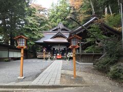 まずは浅間さんにご挨拶です

＝新倉富士浅間神社＝