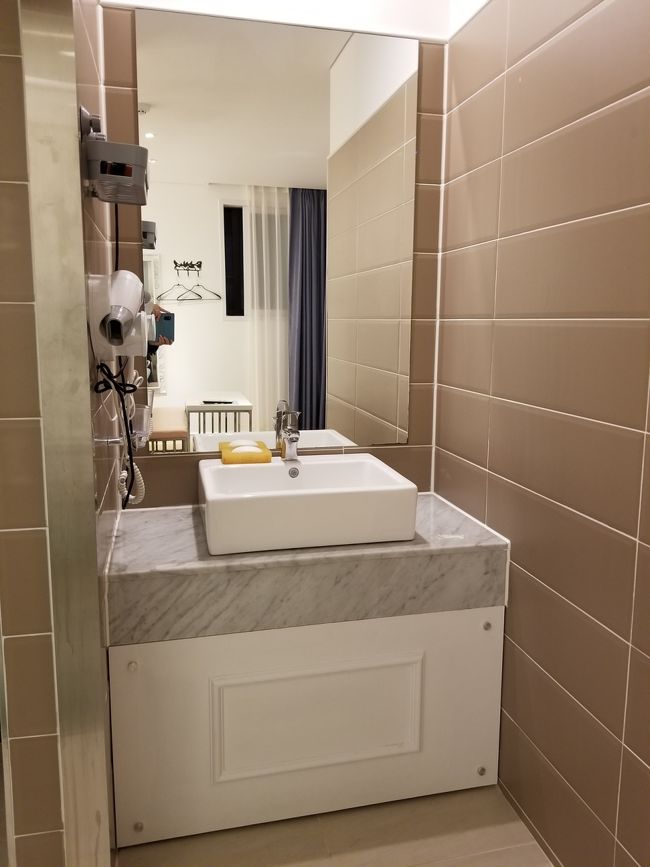 洗面は物を置く所に余裕があるので使いやすい。