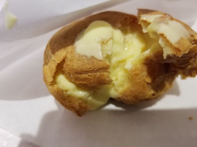 このカスタードクリームも、甘過ぎなくて美味しかったです。<br />出来れば全種類食べてみたかったところですが、またいつか食べてみましょう。