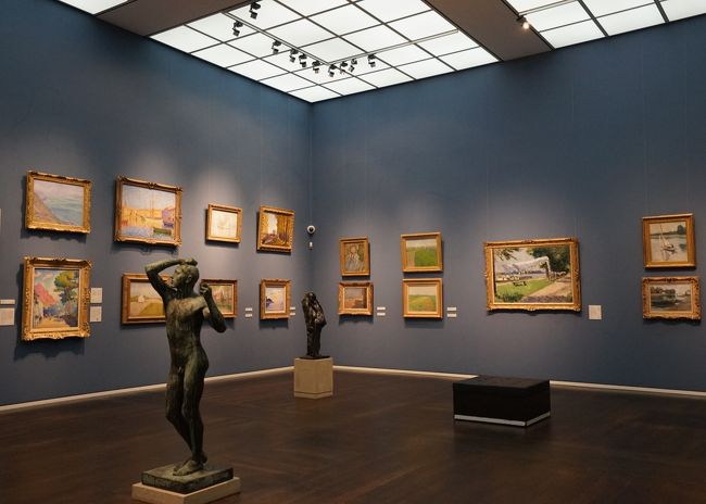 ヴァルラフ•リヒャルツ美術館『60年代芸術展』 カタログ ヴァルラフ•リヒャルツ美術館『60年代芸術展』 カタログ 驚きの