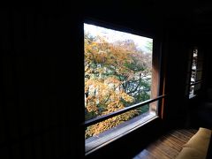 合掌造りの内部を見てみたくて明善寺郷土館へ。
入館料300円です。