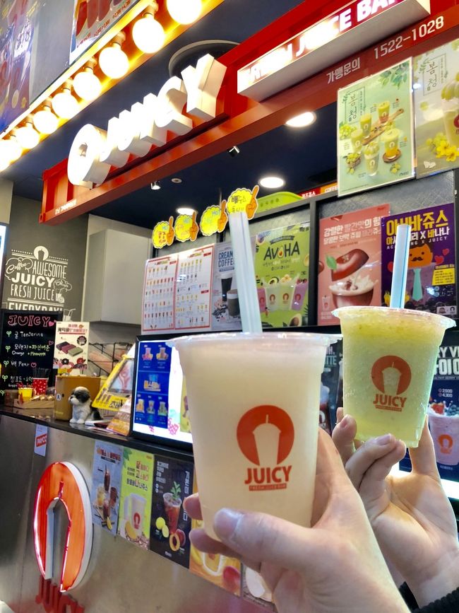 折り返しでお茶します<br />梨ジュース