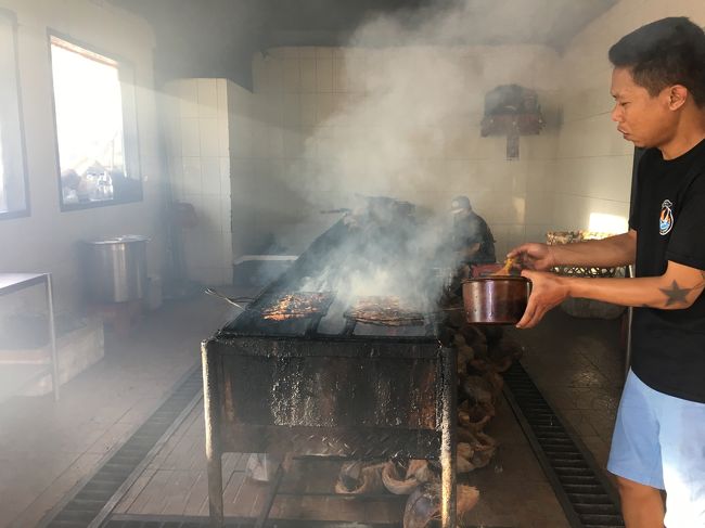 入口からいい匂い～(´艸｀*)