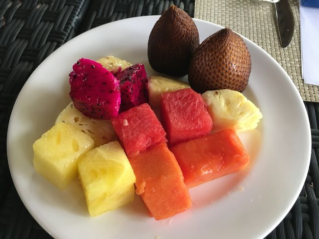 とりあえずフルーツたくさんたべました(^^♪