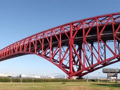 【港大橋】
1974年竣工、カンチレバートラス橋。

中央径間510m（世界第３位）、桁下高51ｍ。でかいです！
Ｋトラスかっちょいーね～。《田中賞受賞》