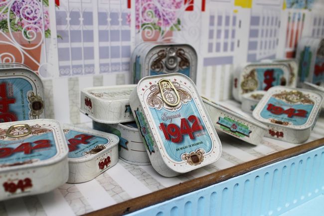 有名な缶詰やさん。