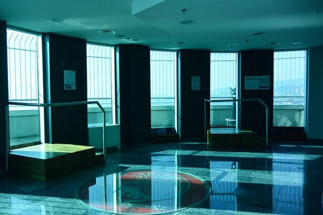 アヴァズ・ツイストタワー36階の展望台。