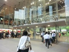 18:14
東京駅です。

日本最東端“納沙布岬”からレンタカー/バス/フェリーを乗り継ぎ、2泊3日かけて東京駅に着きました。

日本縦断非鉄旅(東日本編)はこちらで終了です。
この旅の支出は、57.611円でした。
日を改めて日本縦断非鉄旅(西日本編)にうつります。