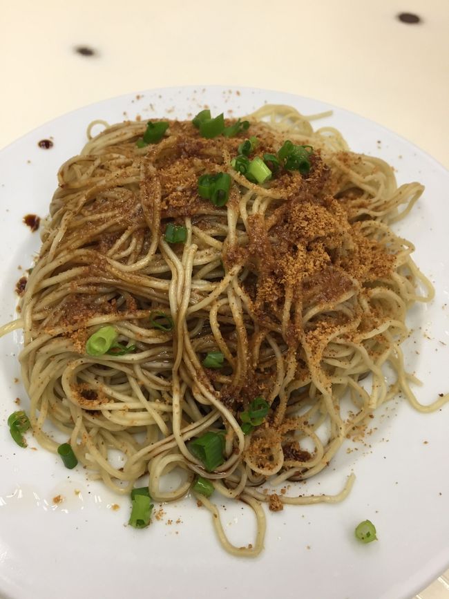 途中、お昼ご飯は、祥記麺家。<br />有名なハージーローミン。