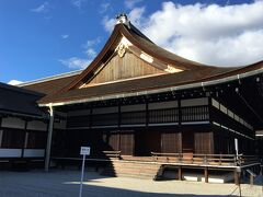 満腹なので腹ごなしに、鞍馬口からテクテク散歩。
今出川駅まで来たので、京都御所に入ってみました。