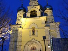 ホテルから30分強歩いてポクロフスキー教会へ。ミサが執り行われており荘厳な雰囲気でした。内部の撮影は禁止だったのが残念。Cathedral of the intercession, Vladivostok で検索すると良いです