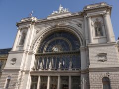 無事ブダペスト東駅に到着です。