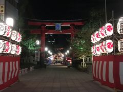 今年は旅行で一の酉しか行けないので
夜にも酉の市はしご。富岡八幡宮。