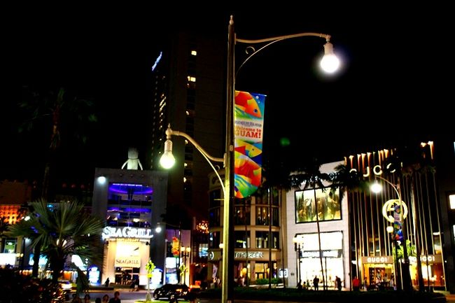 夜もおしゃれなグアム