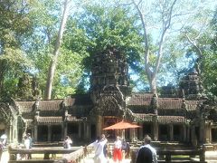 タ・プローム到着