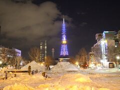 これはテレビ塔
その後、おっさんはしつこく日帰りで定山渓温泉に連れて行ってくれるとか話を進めてくる…（もちろん断りました）