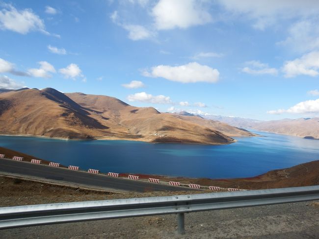 カンパラという峠へののぼっていきます。