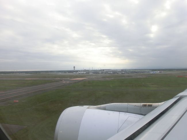 無事に着陸ー。定刻より早めに到着です。
