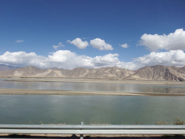 もうすぐ空港だし、この風景ともお別れやね。