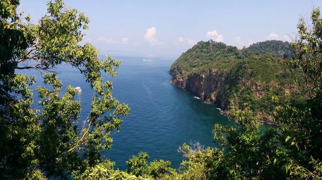 最初の絶景ポイント。だいたいここで満足して引き返す。