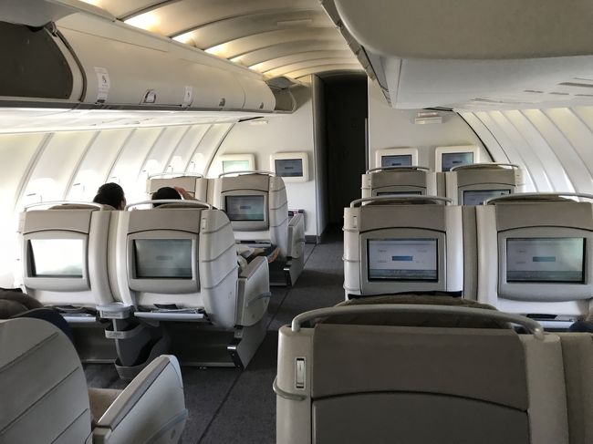 アシアナ航空ビジネスクラス搭乗記 成田⇔仁川往復 747アッパーデッキ