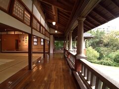 こちらは日本統治時代に建てられたら温泉博物館。
素敵～。