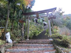 滝本のりばそばの神社