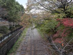 琵琶湖疎水は1885～1890年にかけて建設された琵琶湖から京都をつなぐ運河。
京都から滋賀への物資は主に米、薪炭、醤油、酒などだったとか。
桜の時期にも来てみたい。