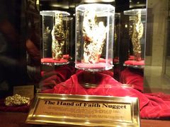 そして　これも　お決まりの　ゴールデンナゲット　そのもの。　ＡＢＣマートで少し買いものして、ホテルに戻りました。ダウンタウンの滞在時間　1時間程度でした。