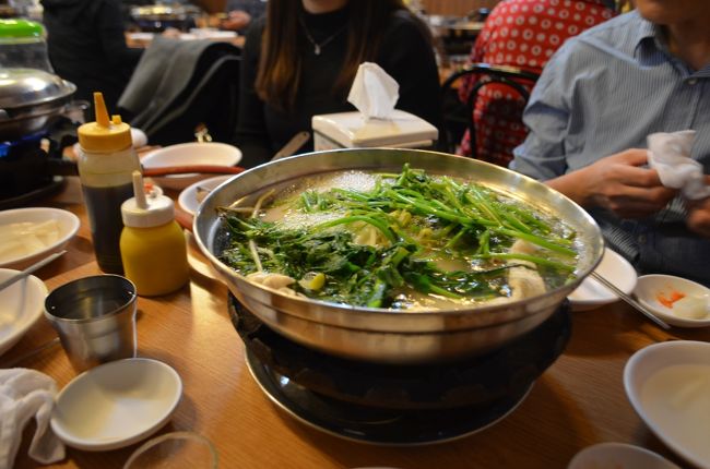 二日目のお昼は、鱈鍋でした。白子も入って、大満足でした