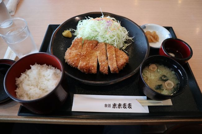 黒豚とんかつ。