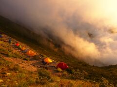 五竜のアーベンロート期待してたら富山側から雲攻勢