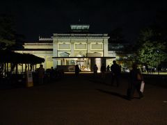 急ぎ足でなら仏像館と青銅器館も見て奈良国立博物館をあとにします。