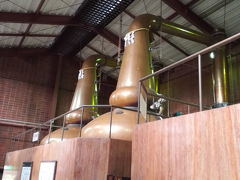 余市の工場に行ったことがあるので
こちらも来てみたかったのです。

素人には同じにしか見えませんが
蒸留方法とかいろいろ特徴があるようです。