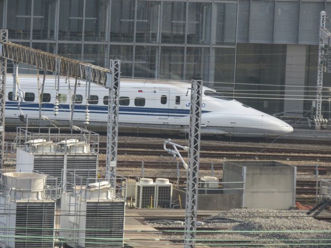 東京駅丸の内の撮影スポット クリスマス ツリーや列車 丸の内 大手町 八重洲 東京 の旅行記 ブログ By Tadさん フォートラベル