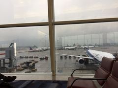 しっかり雨が降り続き、どんより。
出発時間は、予定通りでよかった。