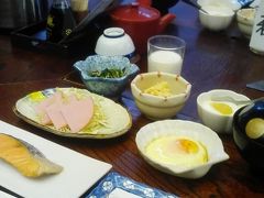 朝ごはん　スタンダードな旅館のご飯です