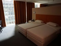 ●Miracle Transit Hotel＠スワンナプーム国際空港

そもそもトランジットホテルなんて初めて。
空港の中で泊まれるなんて。
ちょっと嬉しい！