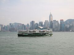 曇ってモヤってるけれど景色を見ながら来れるのは良い！

こういう景色を見ると、香港ってすごいな！日本も負けていられない！って思っちゃう。