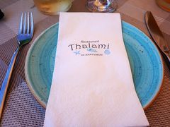オーナーから勧められたThalamiというシーフードレストランでランチ。