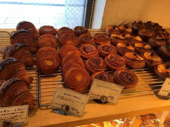 デニッシュやクロワッサン。見た目だけでもサクサク感が充分！