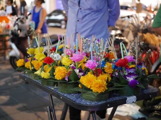また下に降りてみた。公園には行かずスクンビット通り沿いで。