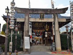 そして博多祇園山笠が奉納されている櫛田神社へ・・・
http://hakatanomiryoku.com/spot/%E6%AB%9B%E7%94%B0%E7%A5%9E%E7%A4%BE
